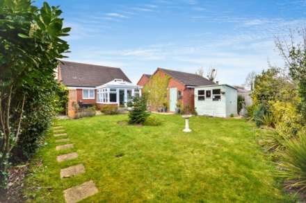 Feddon Close, Stoke Orchard, Cheltenham, Gloucestershire, Image 14