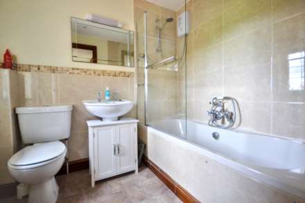 Worcester Road, Earls Croome, Worcestershire, Image 24