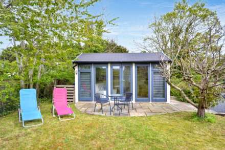 Worcester Road, Earls Croome, Worcestershire, Image 32