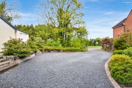 Worcester Road, Earls Croome, Worcestershire, Image 35