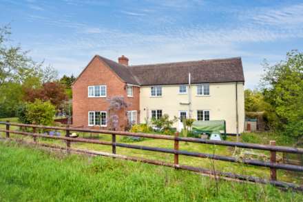 Worcester Road, Earls Croome, Worcestershire, Image 37