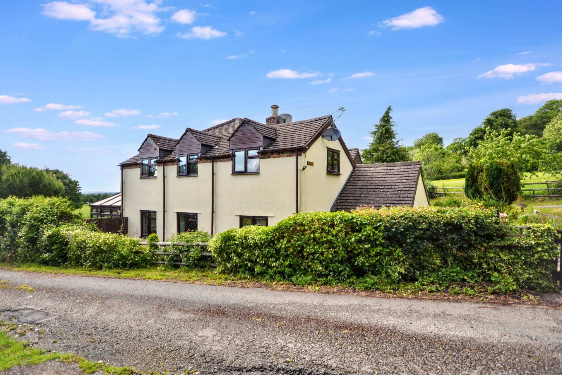 Dents Lane, Hartpury, Gloucestershire, Image 35