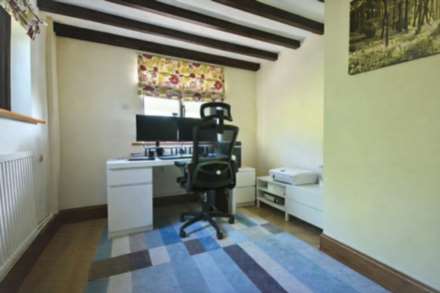 Dents Lane, Hartpury, Gloucestershire, Image 15