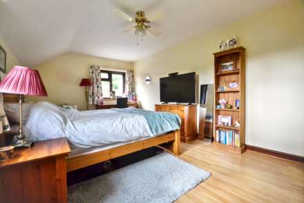 Dents Lane, Hartpury, Gloucestershire, Image 21