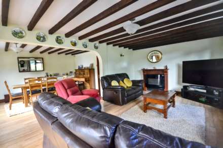 Dents Lane, Hartpury, Gloucestershire, Image 6