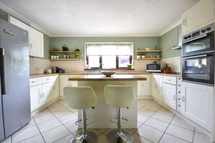 Ashleworth, Gloucestershire, Image 7
