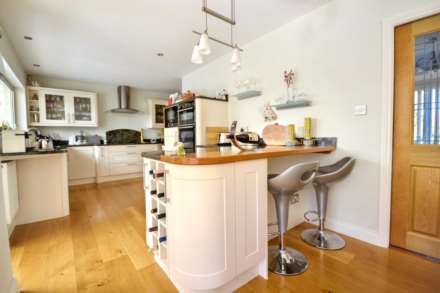 Pass Street, Eckington, Worcestershire, Image 12