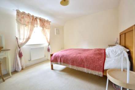 Coppins Court, Bourton On The Water, Cheltenham, Image 15