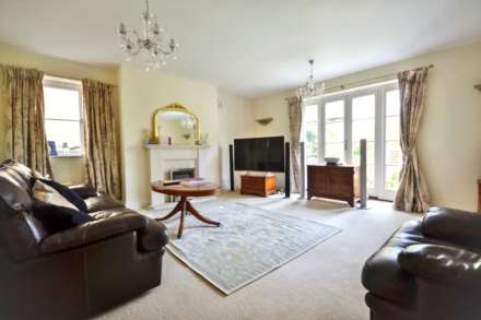 Coppins Court, Bourton On The Water, Cheltenham, Image 3