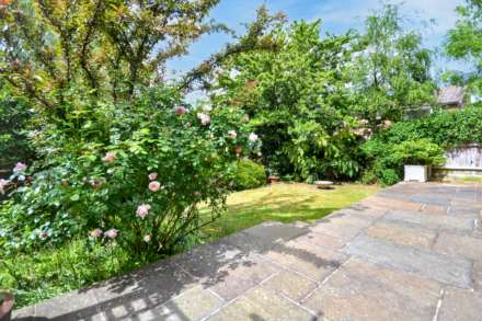 Merestone Drive, Cheltenham, Gloucestershire, Image 2