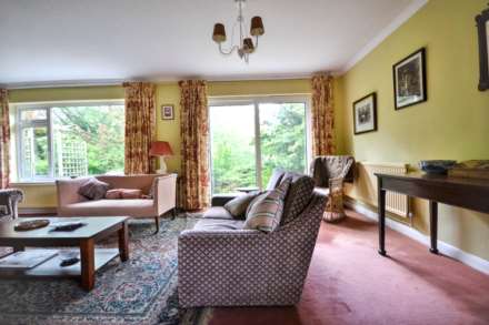 Merestone Drive, Cheltenham, Gloucestershire, Image 7