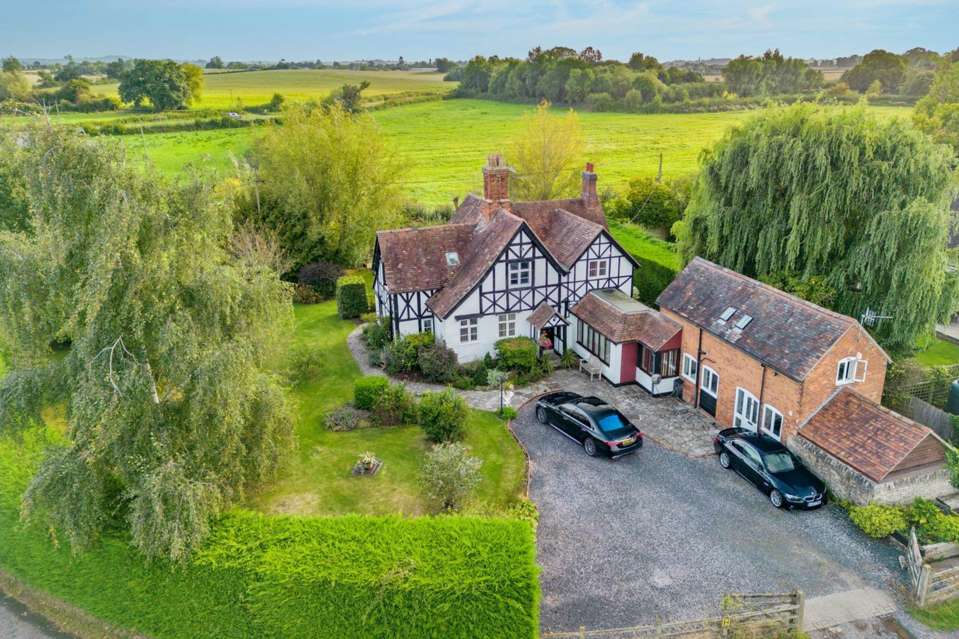 Pershore Road, Earls Croome, Worcestershire, Image 1