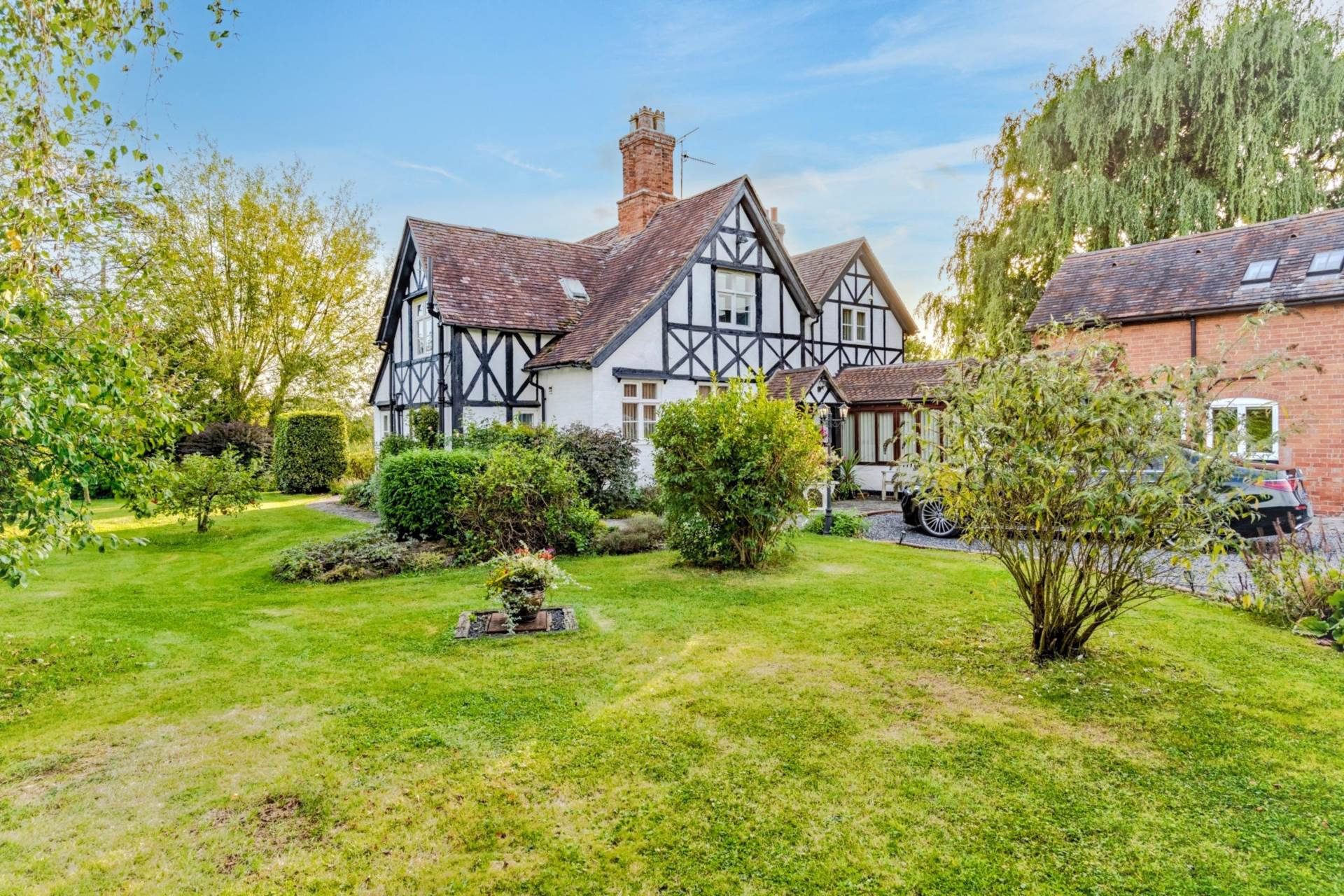 Pershore Road, Earls Croome, Worcestershire, Image 27