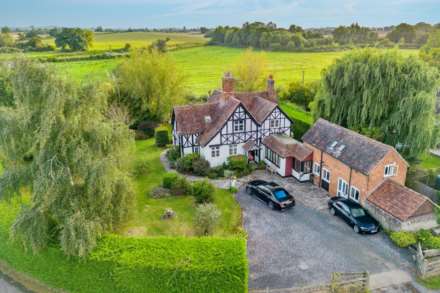 Pershore Road, Earls Croome, Worcestershire, Image 1