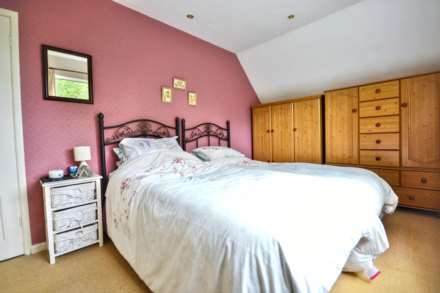 Cheltenham Road, Kinsham, Tewkesbury, Image 14