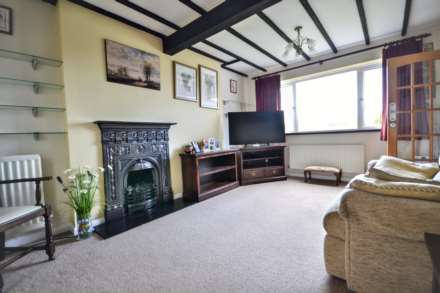Cheltenham Road, Kinsham, Tewkesbury, Image 4