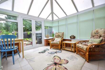 Cheltenham Road, Kinsham, Tewkesbury, Image 7