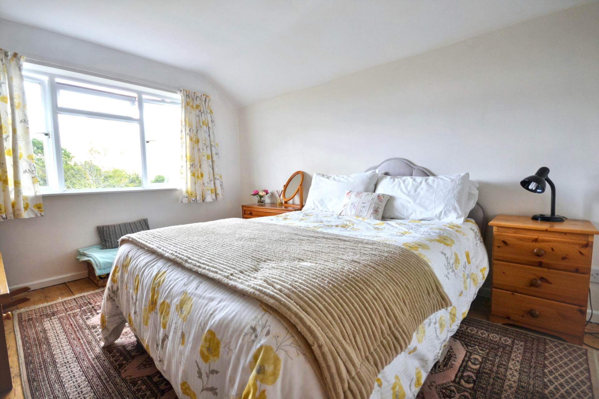 Twyning,Tewkesbury, Gloucestershire, Image 12