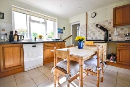 Twyning,Tewkesbury, Gloucestershire, Image 8