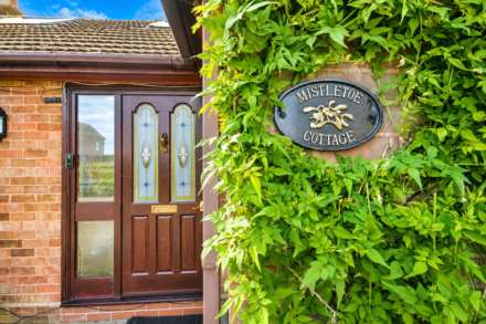 Hammock Road, Eckington, Worcestershire, Image 3