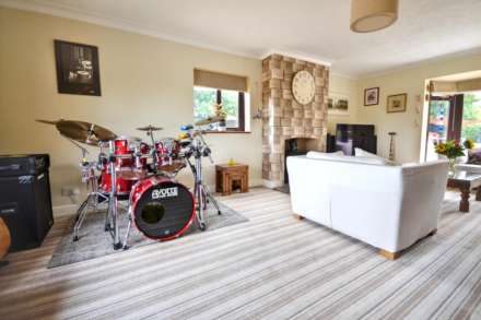Hammock Road, Eckington, Worcestershire, Image 5