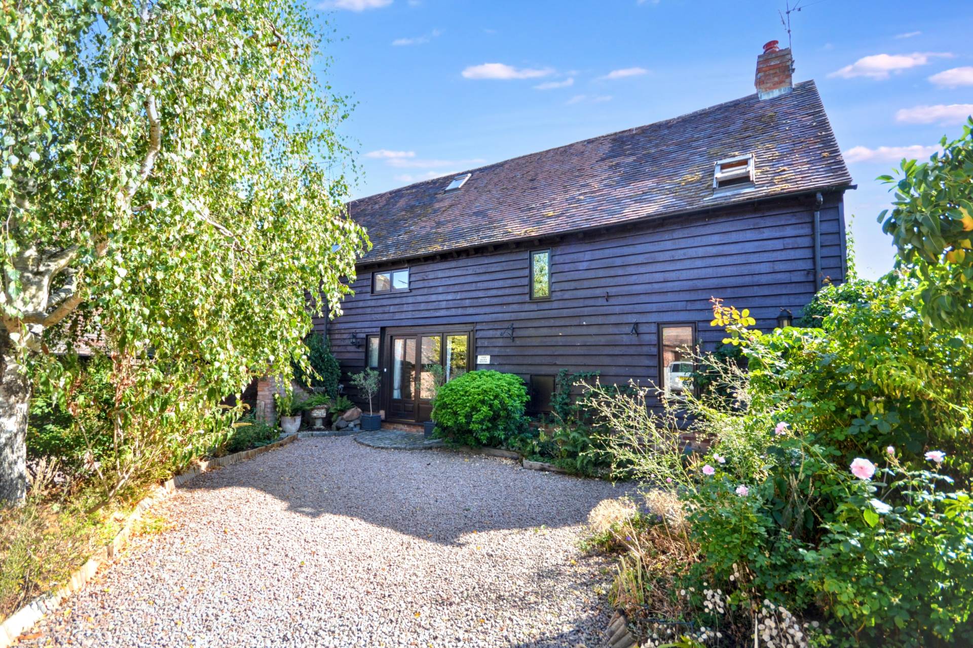 Deerfold Court, Besford, Worcestershire, Image 1