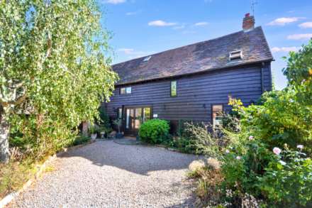 Deerfold Court, Besford, Worcestershire