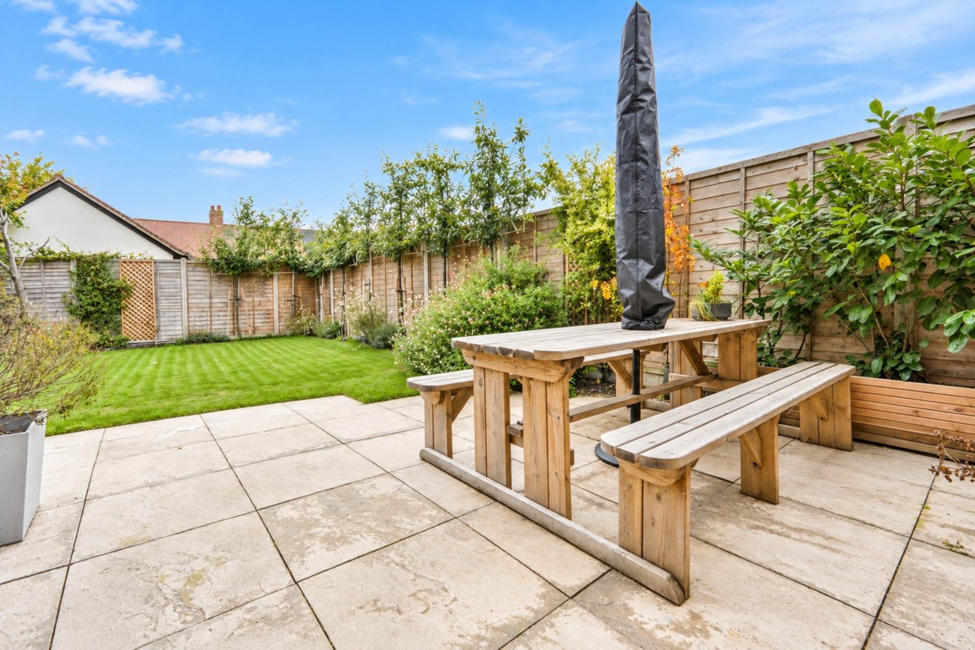 Station Road, Eckington, Worcestershire, Image 14