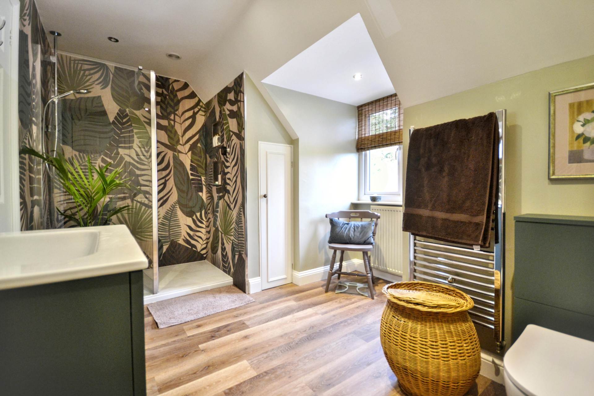 Hoptons Cottage, Kemerton, Image 16
