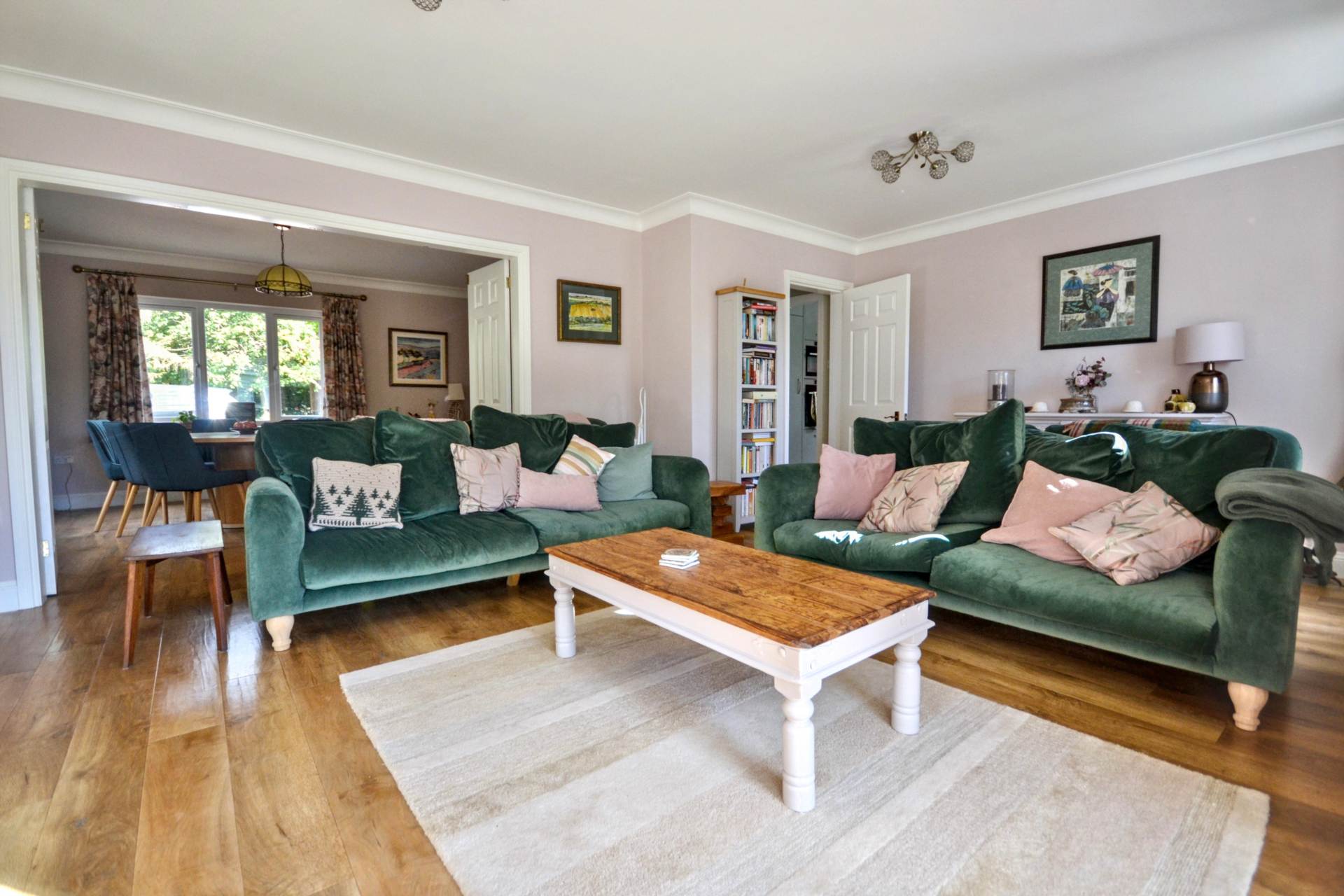 Hoptons Cottage, Kemerton, Image 7