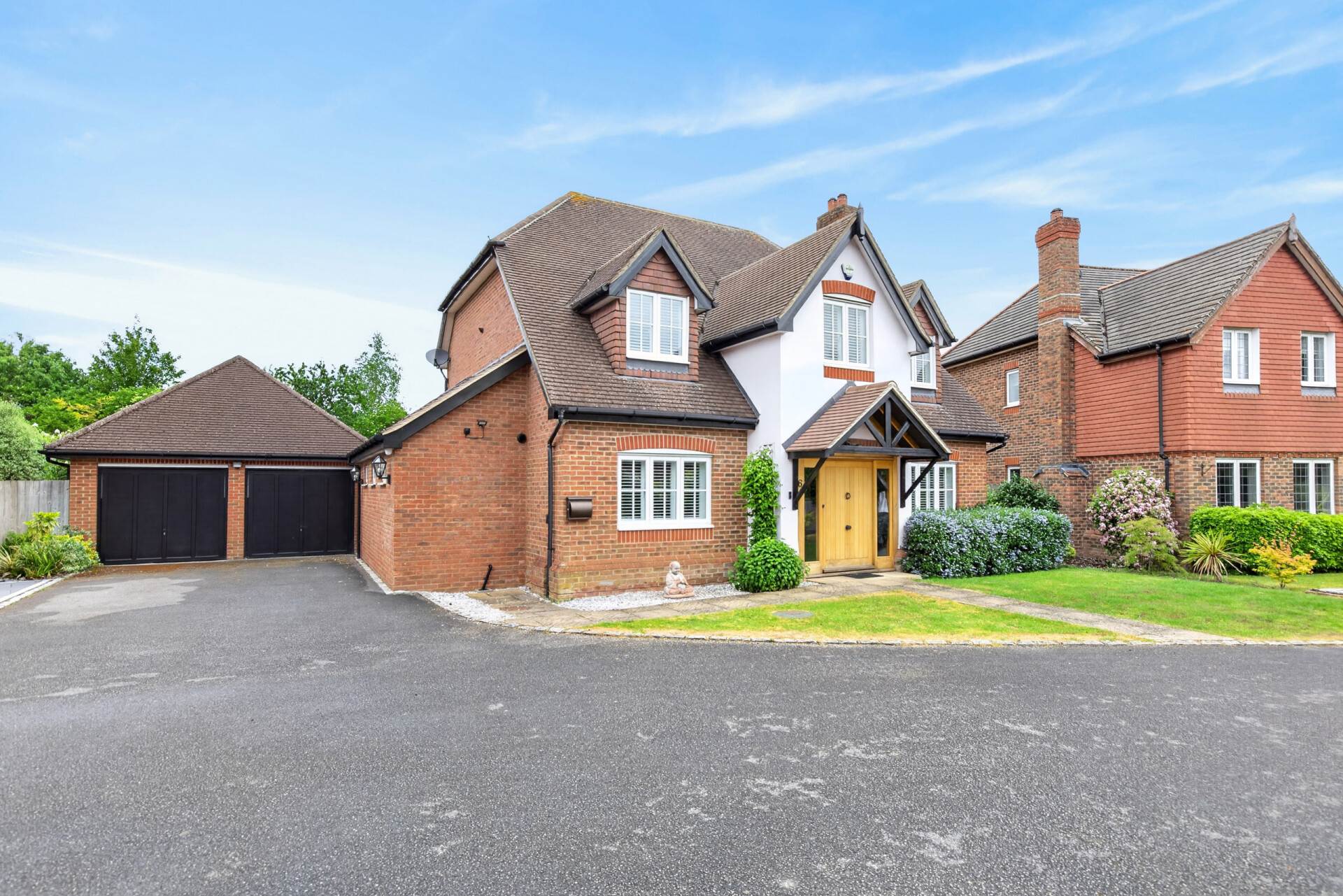 Blackmore Gate, Buckland Price £1,250,000