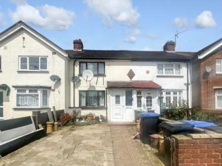 Property For Sale Stonleigh, Enfield