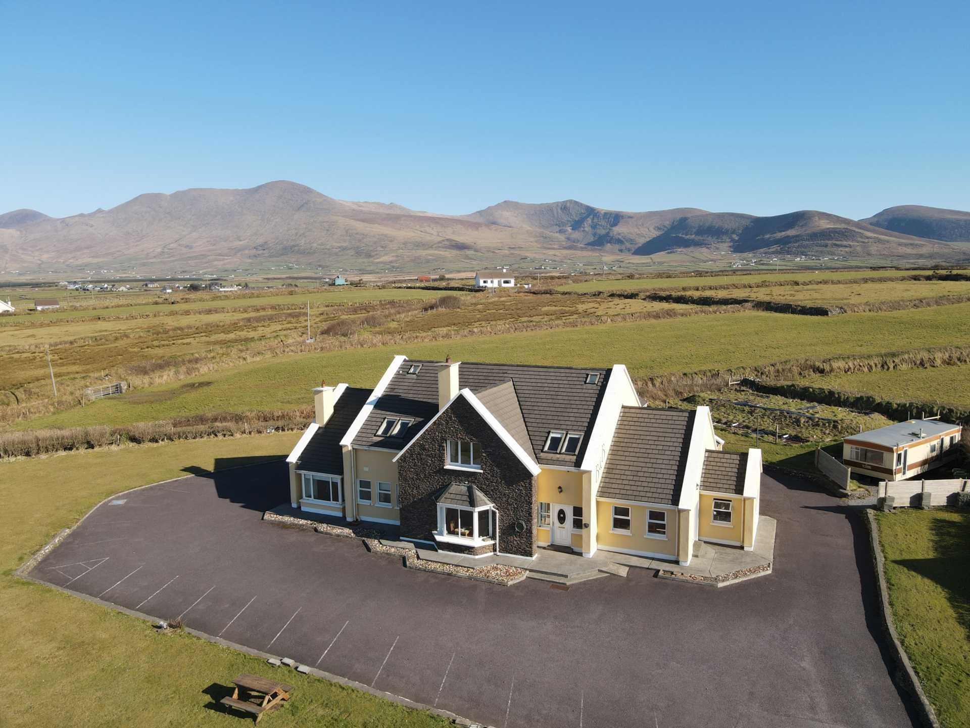 The Old Pier B & B, Ballydavid, Image 1