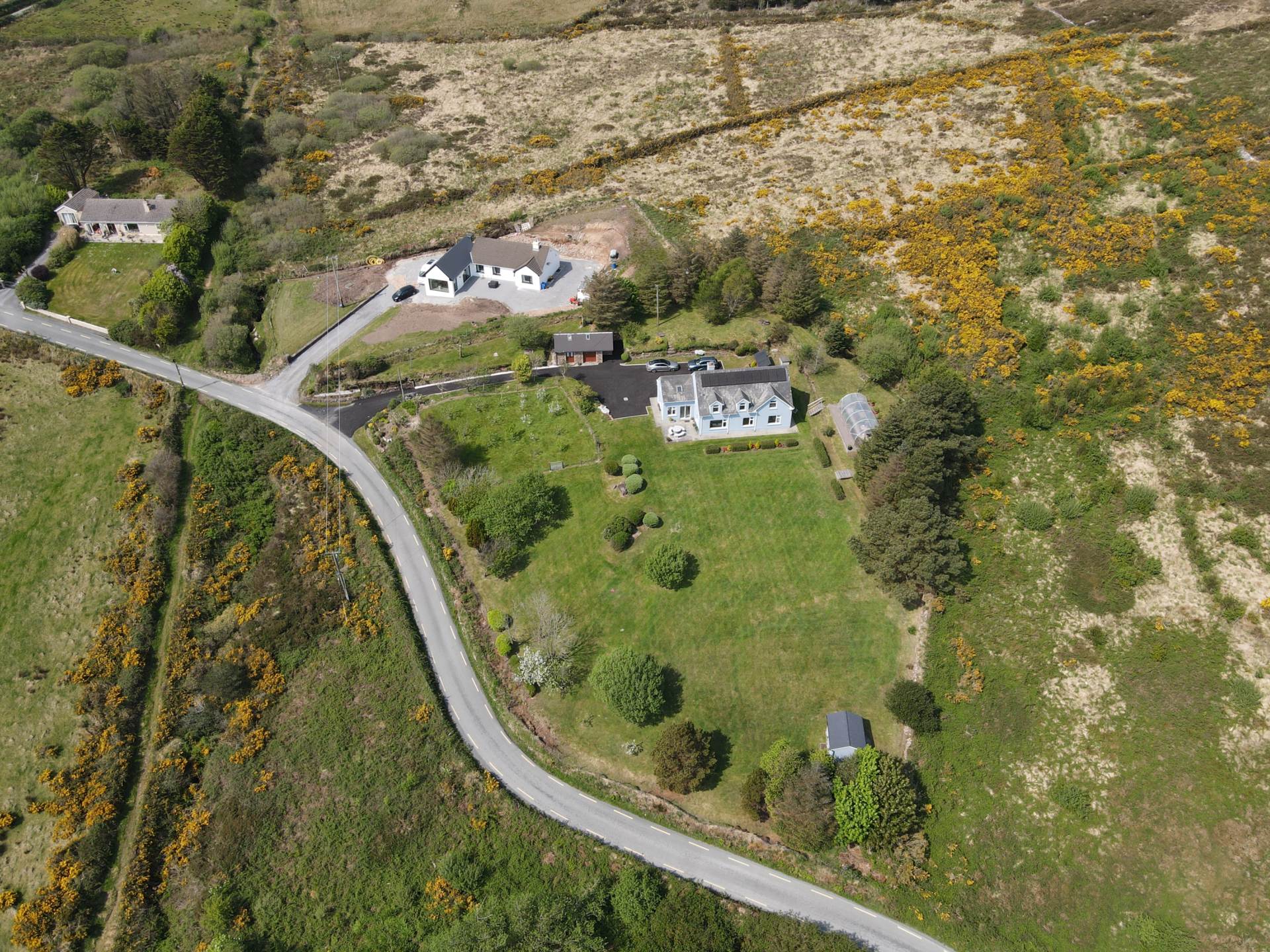 Inch West, Inch, Image 8