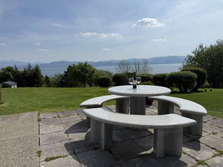 Inch West, Inch, Image 10
