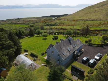 Inch West, Inch, Image 3