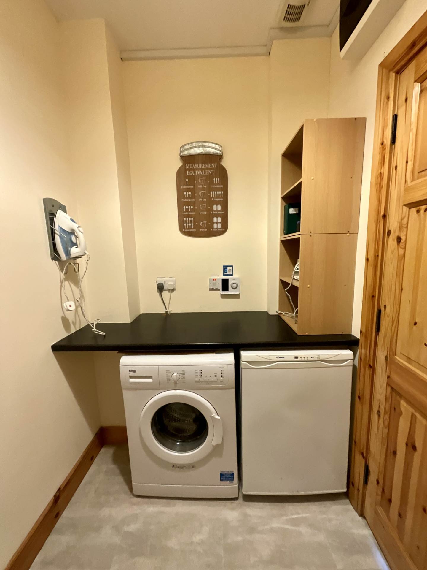 No. 47 Cois Cnoic, Dingle, Image 12