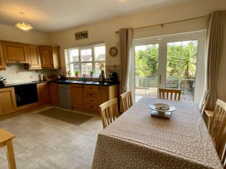 No. 47 Cois Cnoic, Dingle, Image 21