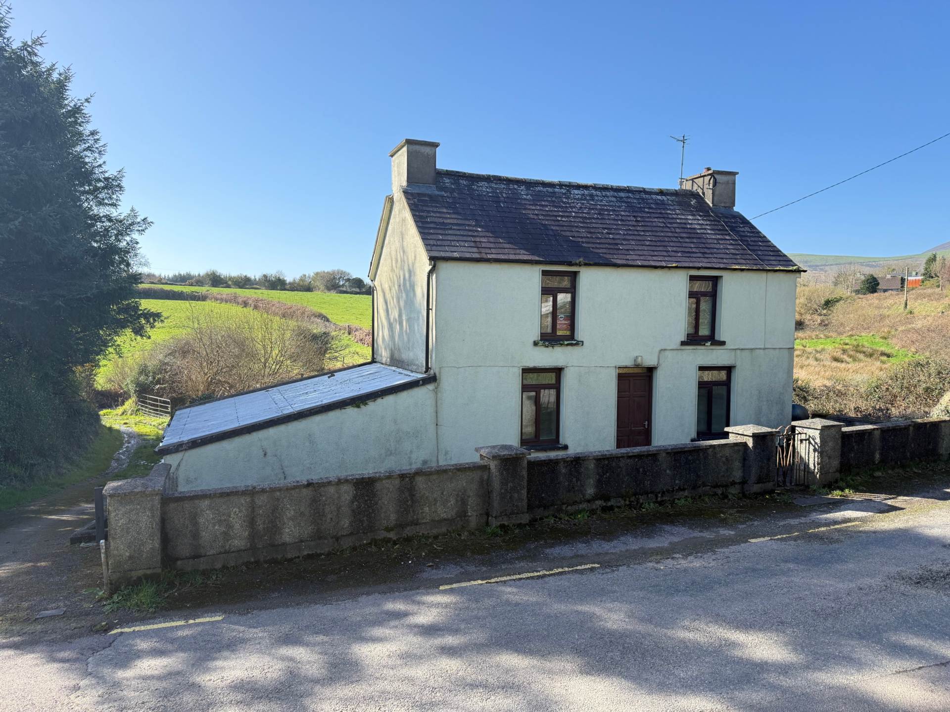 Anagap, Annascaul, Image 1