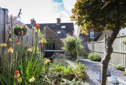 Medway Terrace, Wateringbury, Image 12