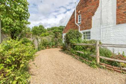 Leigh Road, Hildenborough, Image 11