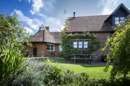 Home Farm Close, Leigh, Image 19