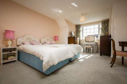 Great Bounds Drive, Tunbridge Wells, Image 9