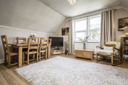 Upper Grosvenor Road, Tunbridge Wells, Image 2