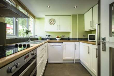 Ashdown Close, Tunbridge Wells, Image 3