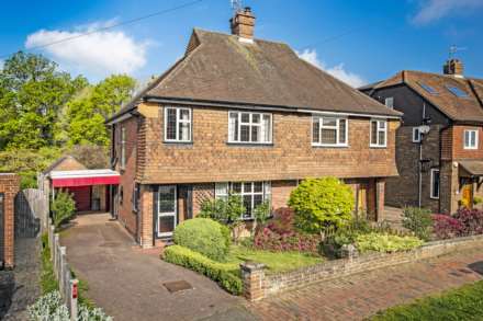 3 Bedroom Semi-Detached, Longmeads, Langton Green