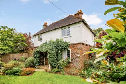 4 Bedroom Detached, Southfields, Speldhurst