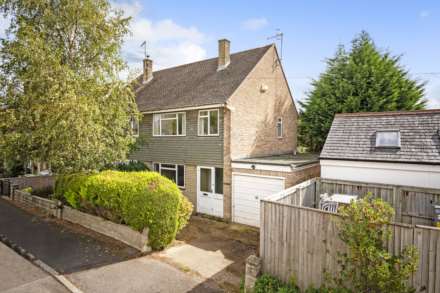 3 Bedroom Semi-Detached, Northfields, Speldhurst