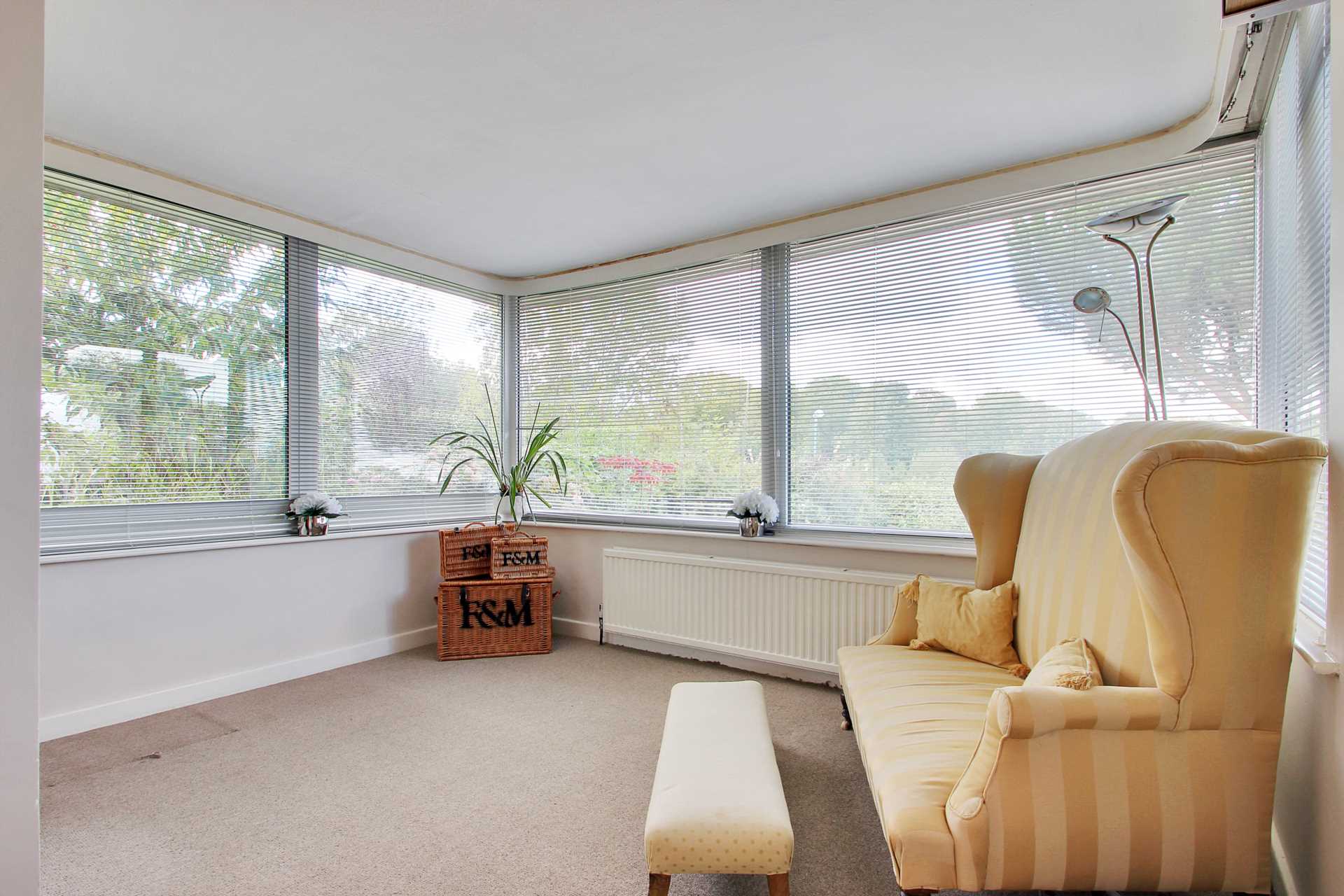 Vauxhall Lane, Southborough, Image 10