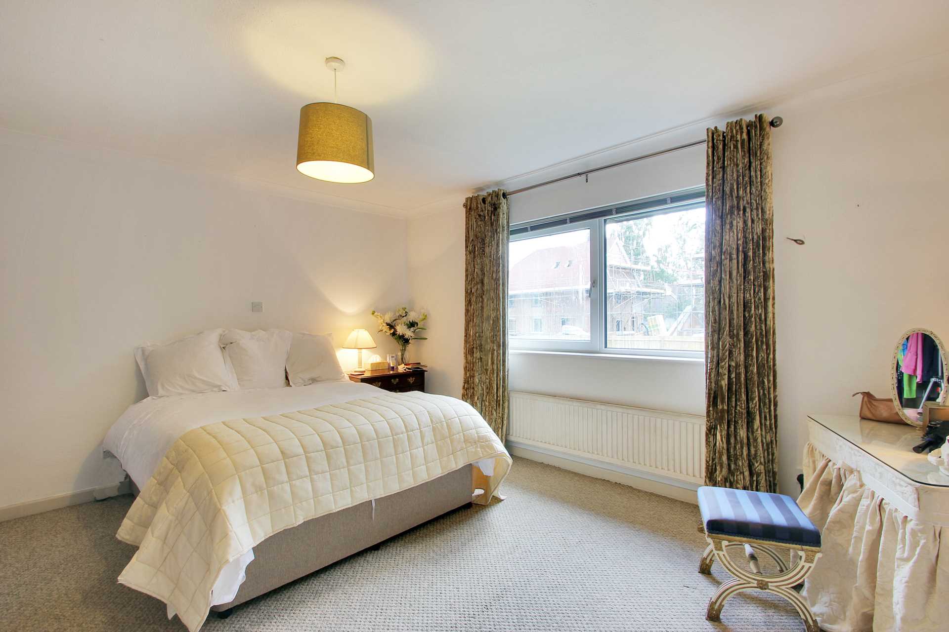 Vauxhall Lane, Southborough, Image 13